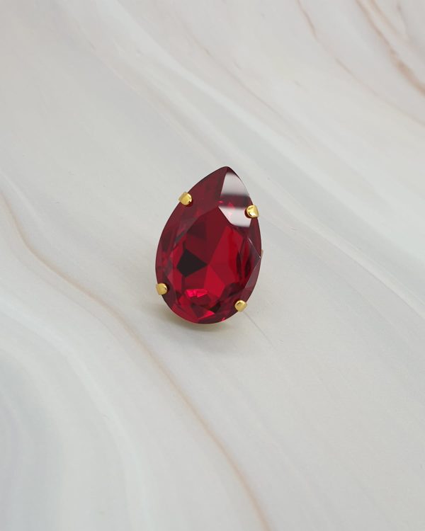 Manhattan Fire Red Teardrop Ring Gold - Image 6