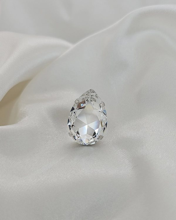Manhattan Rose Pink Teardrop Crystal Ring, Rhodium Metal, 3cm long - Image 9