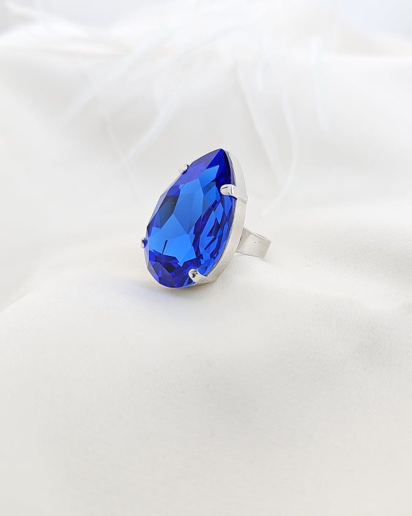 Manhattan Peacock Blue Teardrop Crystal Ring, Rhodium Metal, 3cm long - Image 4