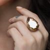 Manhattan Sahara Gold Teardrop Ring Gold - Image 2